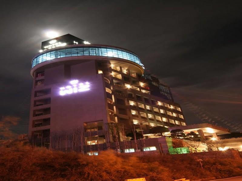 Wiz Hotel Paju Exterior photo